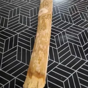 Ontvangen Houten Kauwspeeltje voor Honden van klant E****a.