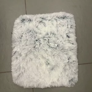 Ontvangen Super Zacht Pluche Hondenbed van klant M****n.
